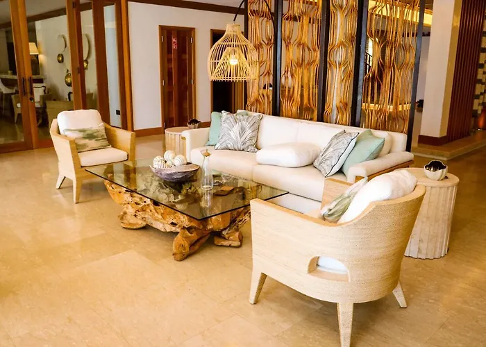 L'escale Marina & - Small Luxury Of The World 5*