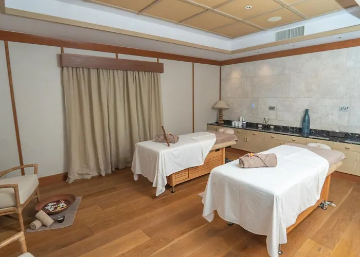 Resort L'escale Marina & - Small Luxury Of The World